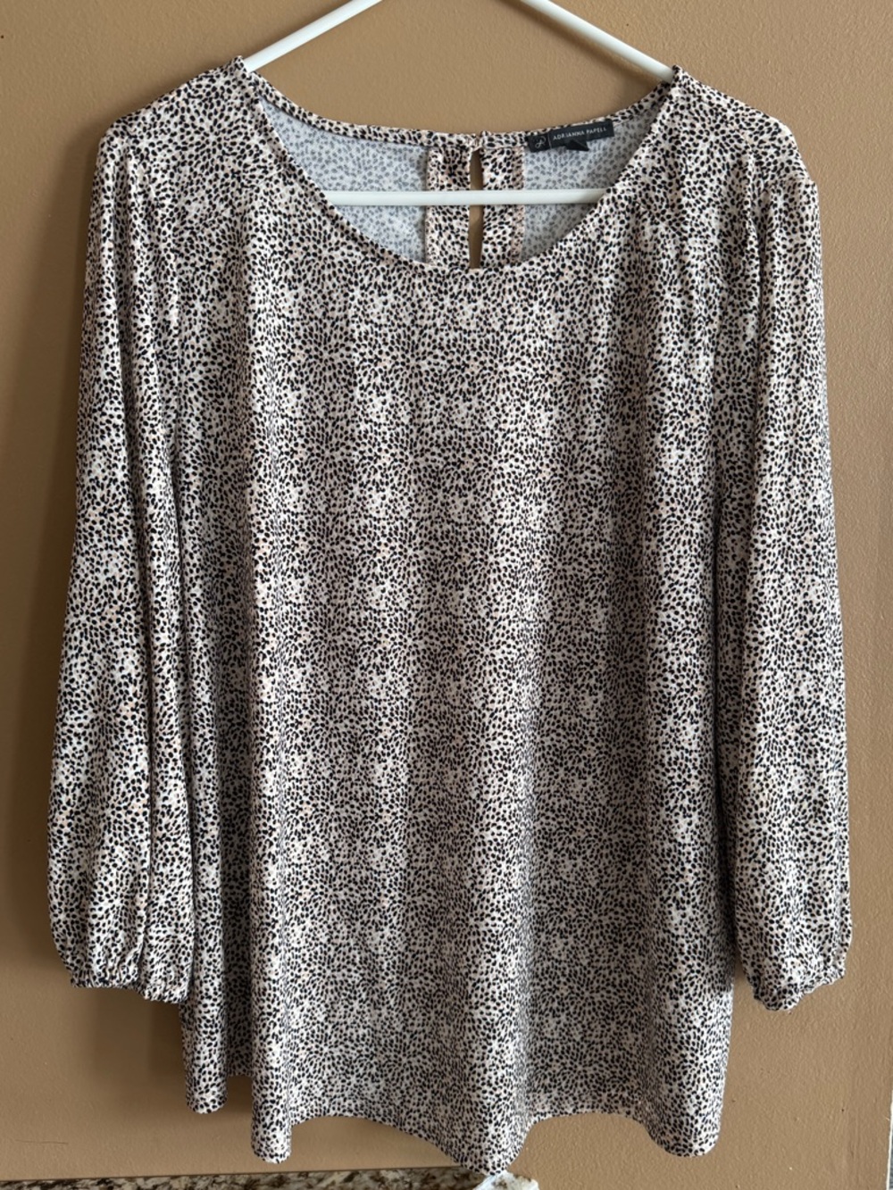 Adrianna Papell Knit Crepe Cream and Black Dotted Long-Sleeve Blouse, Size XXL.